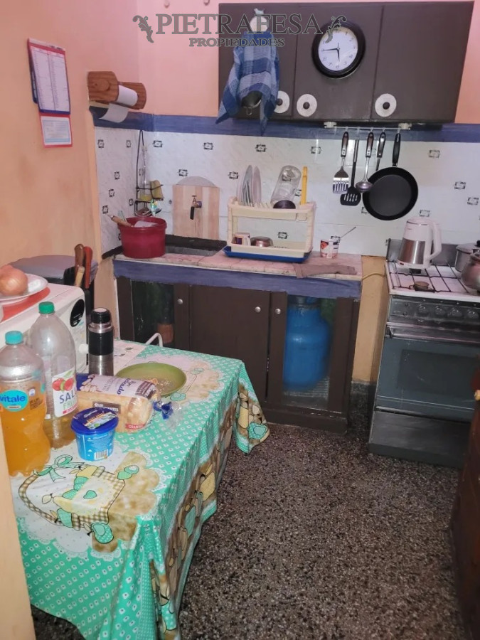 Casa ID.13852 - Casa mas apto ideal renta, 4 dormitorios, 2 baños, cochera-Buceo