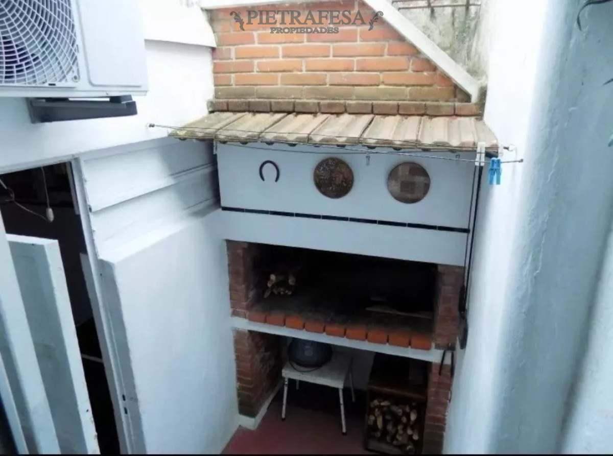 Casa ID.6121 - Casa en venta 2 dormitorios, 1 baño, balcón, azotea y garaje-José Antonio Cabrera -Unión