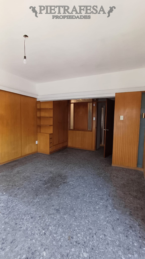 Casa ID.13690 - Casa en alquiler, 3dormitorios, 3baños, garaje, terraza. Puerto del Buceo.
