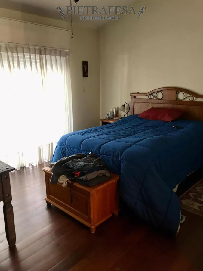 Casa ID.8990 - Casa en venta 3 dormitorios, 3 baños, patio, gje- Buceo