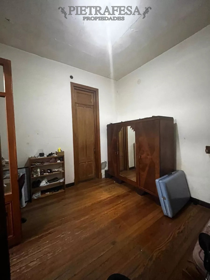 Casa ID.5778 - Casa en venta 4 dormitorios, 2 baños, patio, azotea y garaje-Charrúa -Cordón