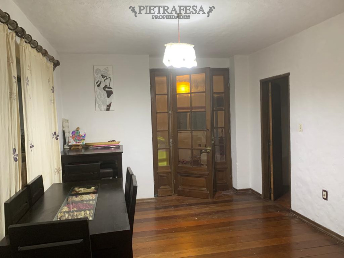 Casa ID.9618 - Casa en venta con renta 2 dormitorios, 3 baño, piscina-Carrasco Norte