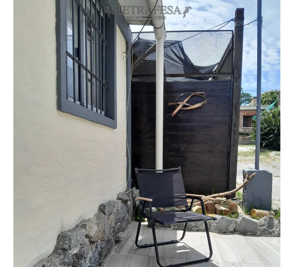 Casa ID.15008 - Casa en venta, 1 dormitorio, 1 baño, patio. Cerrito.