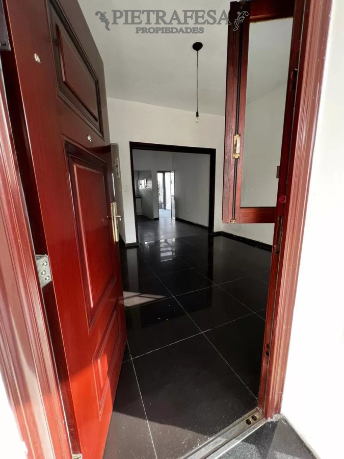 Casa ID.11146 - Casa en venta 2 dormitorios, 2 baño, gje- Malvin