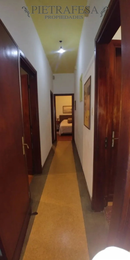 Casa ID.15028 - Casa ph en venta, 3 dormitorios, 2 baños, terraza, garaje, cochera. Atahualpa.