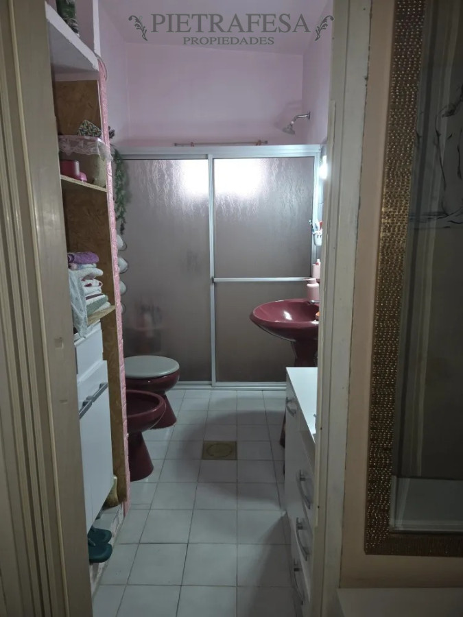 Casa ID.13436 - Casa en venta 2 dormitorios, 1 baño, fondo-Colón 