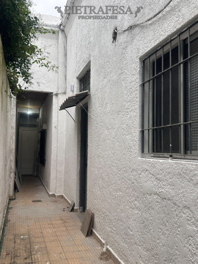 Casa ID.16546 - Venta de casa, 1 dormitorio, 1 baño . Ciudad Vieja