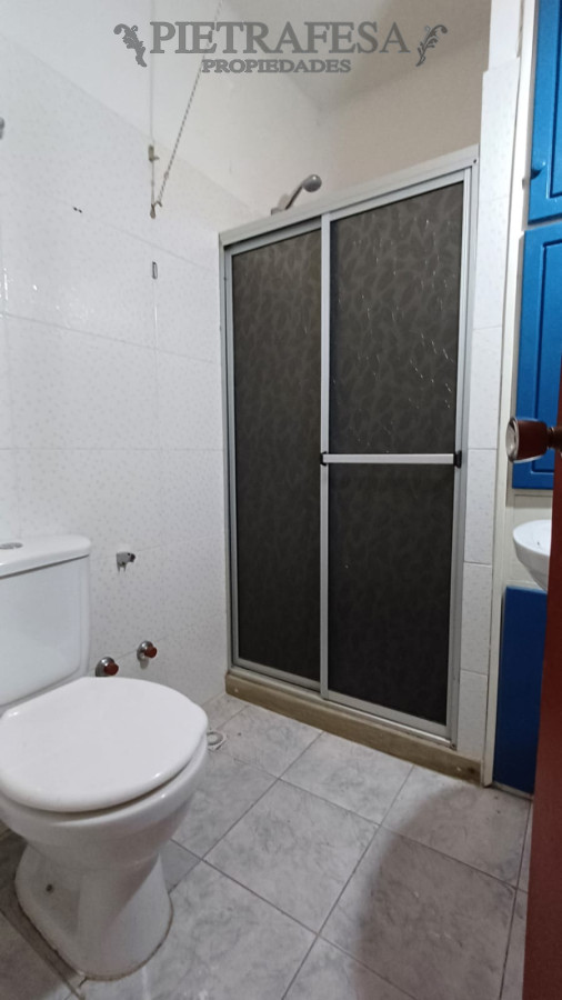 Casa ID.13946 - Casa en venta 1 dormitorio, 1 baño, azotea-La Teja