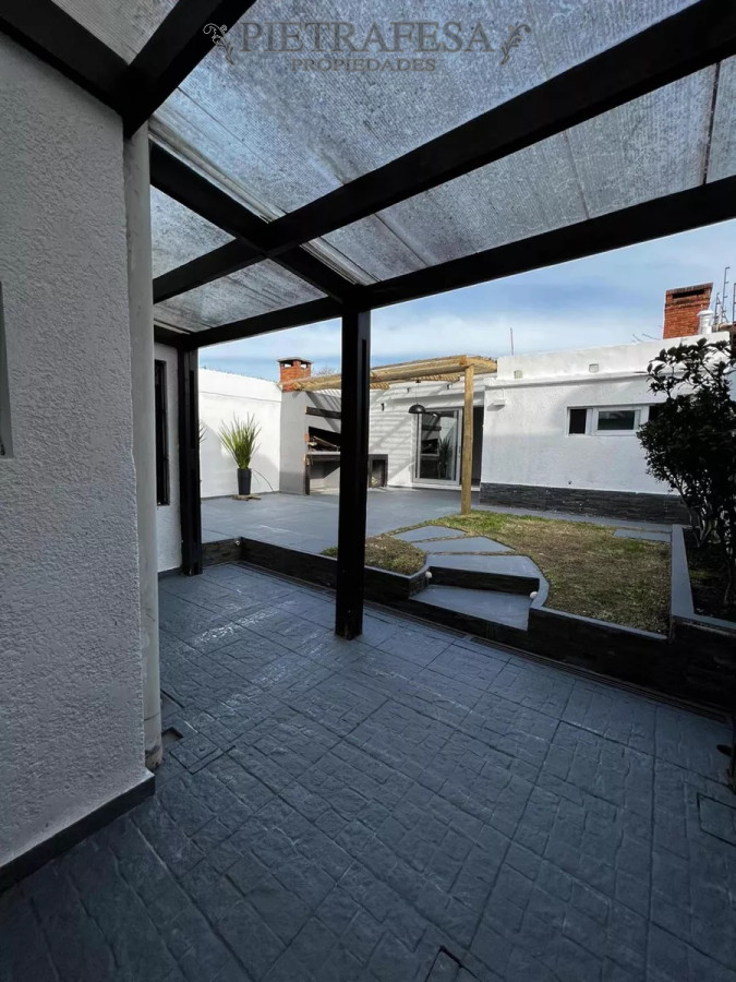 Casa ID.11146 - Casa en venta 2 dormitorios, 2 baño, gje- Malvin