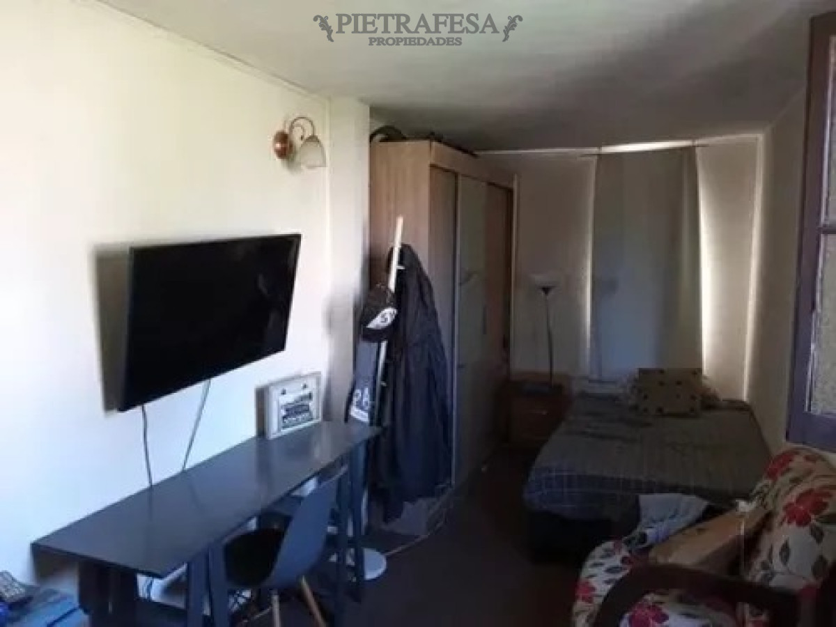 Casa ID.6275 - Casa en venta 4 dormitorios, 2 baños, fondo, piscina y cochera-19 de Abril-Prado