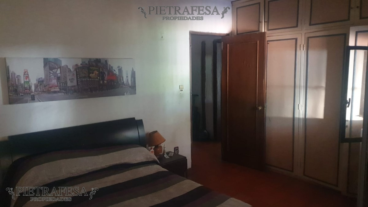 Casa ID.9634 - 2 casas en venta 6dormitorios, 8 baños, fondo-Carrasco Norte