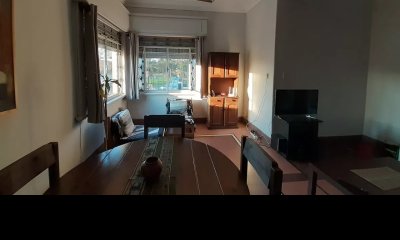 Casa en venta con renta 2 dormitorios, 1 baño y azotea- Pablo Zufriategui - Paso Molino