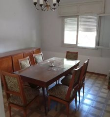 Casa en venta 2 dormitorios, cochera, galpón-Reducto