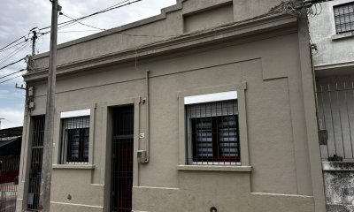 Casa PH en venta 3 dormitorios, azotea-Pérez Castellanos