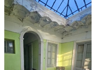 Casa a reciclar, ideal  hogar estudiantil, pensión, etc-Barrio Sur
