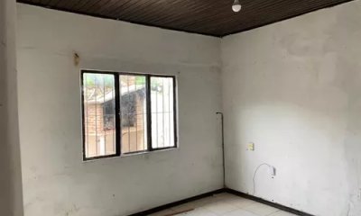 Casa en venta, 2dormitorios, 1baño, patio. Colón.