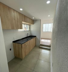 Casa en venta 2 dormitorios, 1 baño y azotea-Malvin