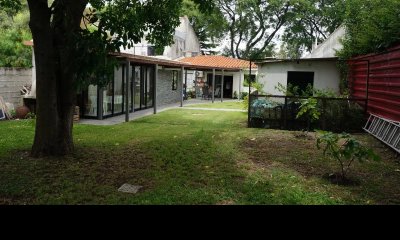 Casa 3 dormitorios, 3 baños, garaje-Malvin