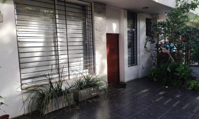Casa en venta 2 o mas dormitorios, 2 baños, patio y cochera- Achiras -Pocitos