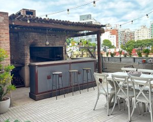 Casa en venta 3 dormitorios, 2 baños, terraza- Pocitos