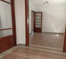 Casa en venta 4 dormitorios, 2 baños, azotea, unión