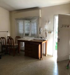 Casa en venta 2 dormitorios, 2 baños, fondo- garaje-La Blanqueada