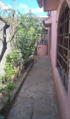 Casa en venta 3 dormitorios, 2 baños, patio, parrillero y garaje- Euclides Salari-Pérez Castellanos