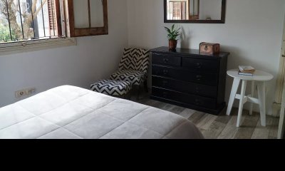 Casa en venta 6 dormitorios,2 baños, gje, azotea-La Blanqueada