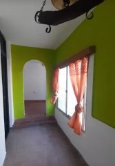 Casa en venta con renta 2 dormitorios, 1 baño, patio-Belvedere