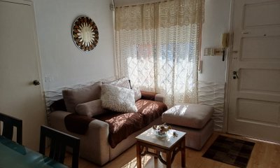 Oportunidad! Casa  de 3 dormitorios con jardín, patio con parrillero y cochera