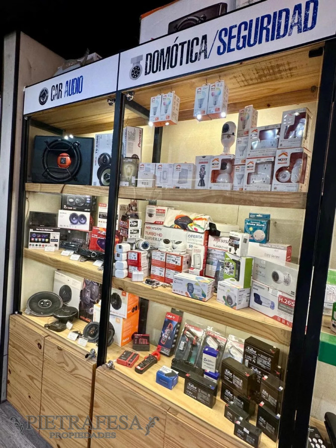 Local Comercial ID.10337 - Llaves de tienda electrónica-Buceo 