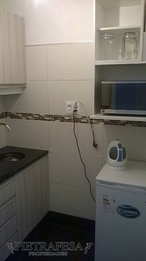 Local Comercial ID.619 - Ideal ambiente para oficina en venta - 18 de Julio - Cordón 
