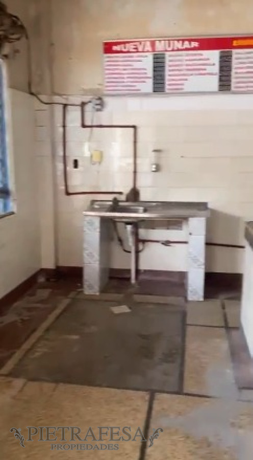 Local Comercial ID.13508 - Local en alquiler, 1baño. Union.