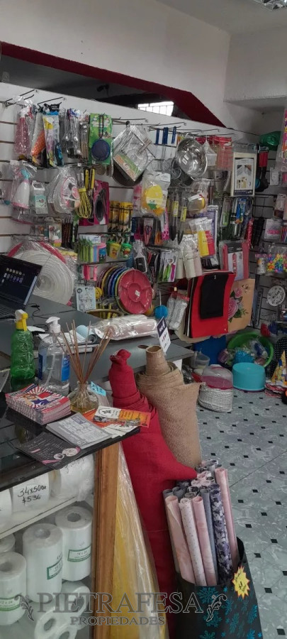 Local Comercial ID.11532 - Llaves de papelería, bazar -Paso Molino