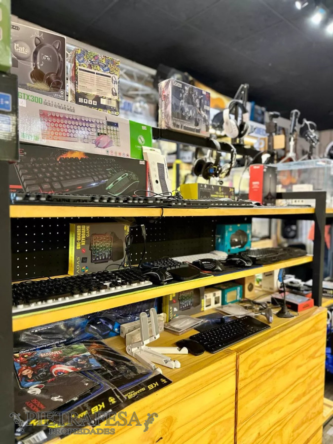 Local Comercial ID.10337 - Llaves de tienda electrónica-Buceo 