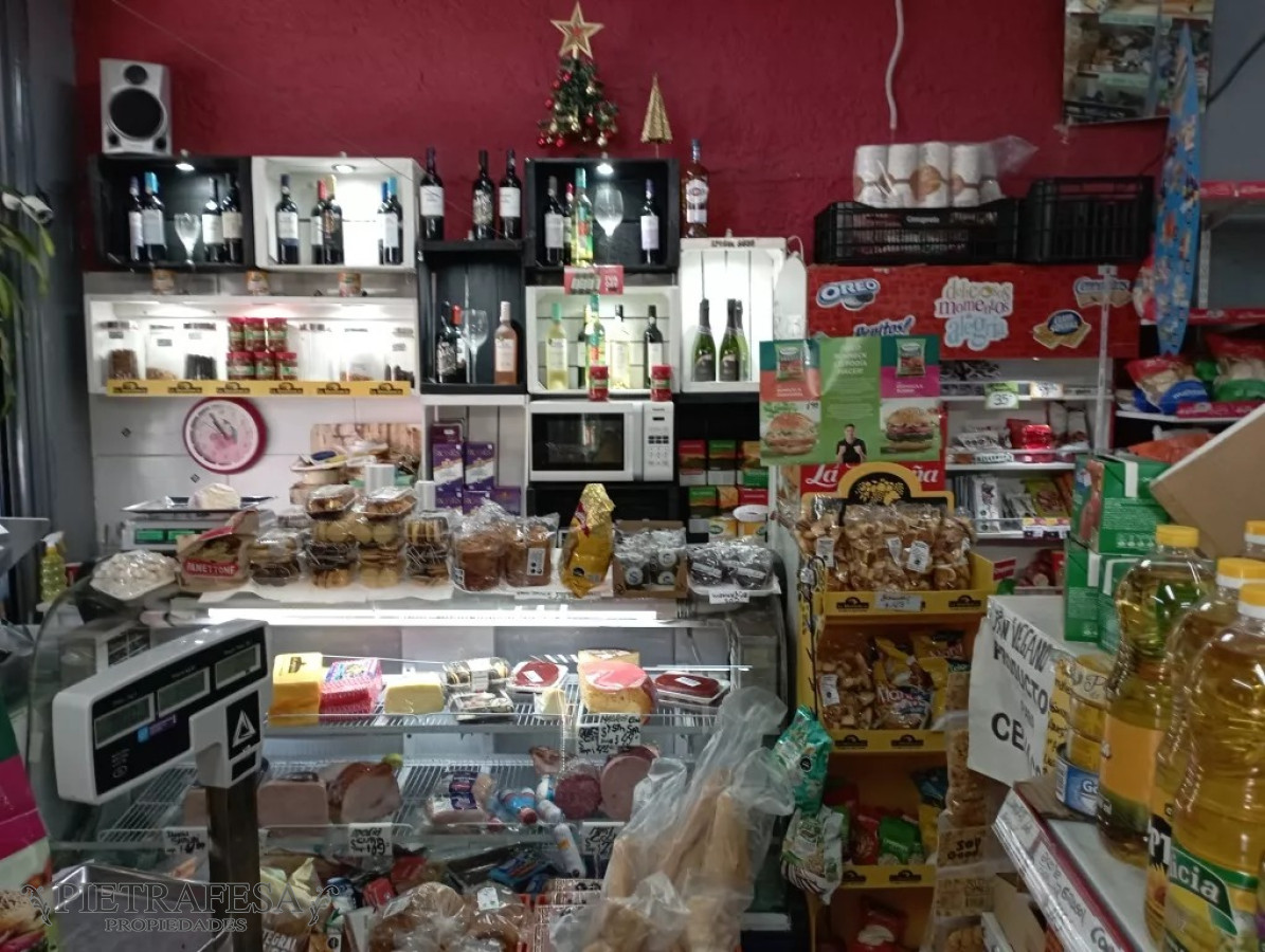 Local Comercial ID.8678 - Venta de llaves de autoservicio-Cordón