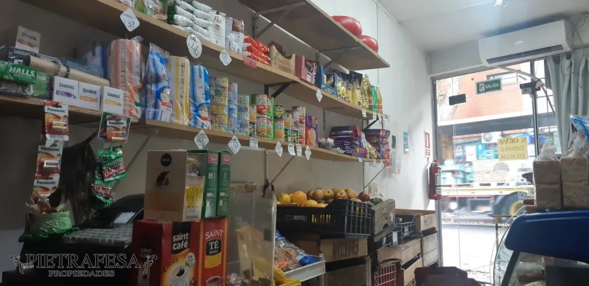 Local Comercial ID.13778 - Llaves de almacén en venta -Cordón 