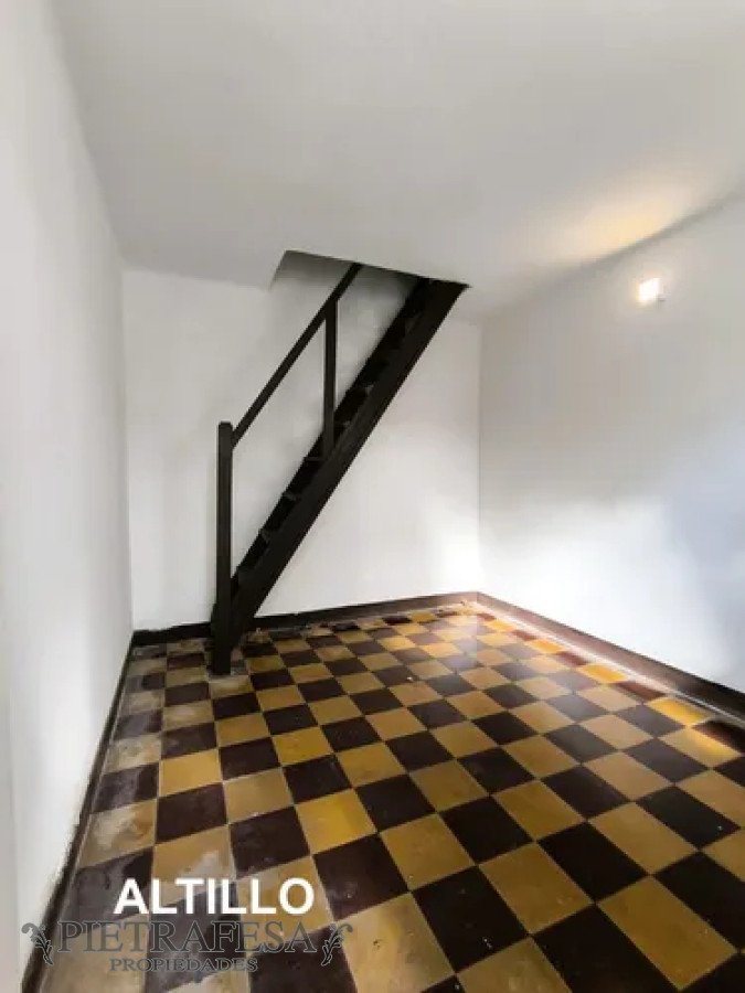 Local Comercial ID.13330 - Locales en alquiler, 1baño, kitchenette. Goes.