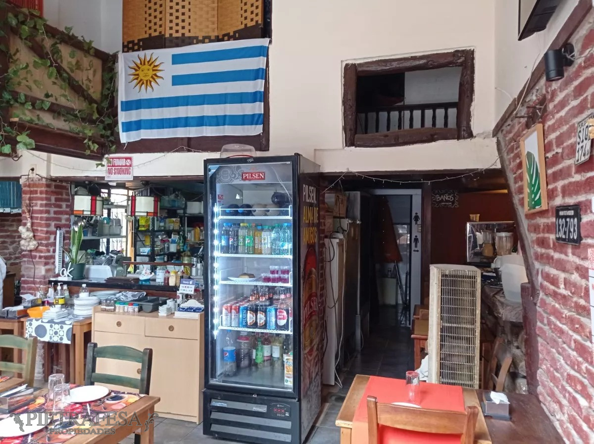 Local Comercial ID.11815 - Llaves de rotisería y pizzería en venta -Aguada