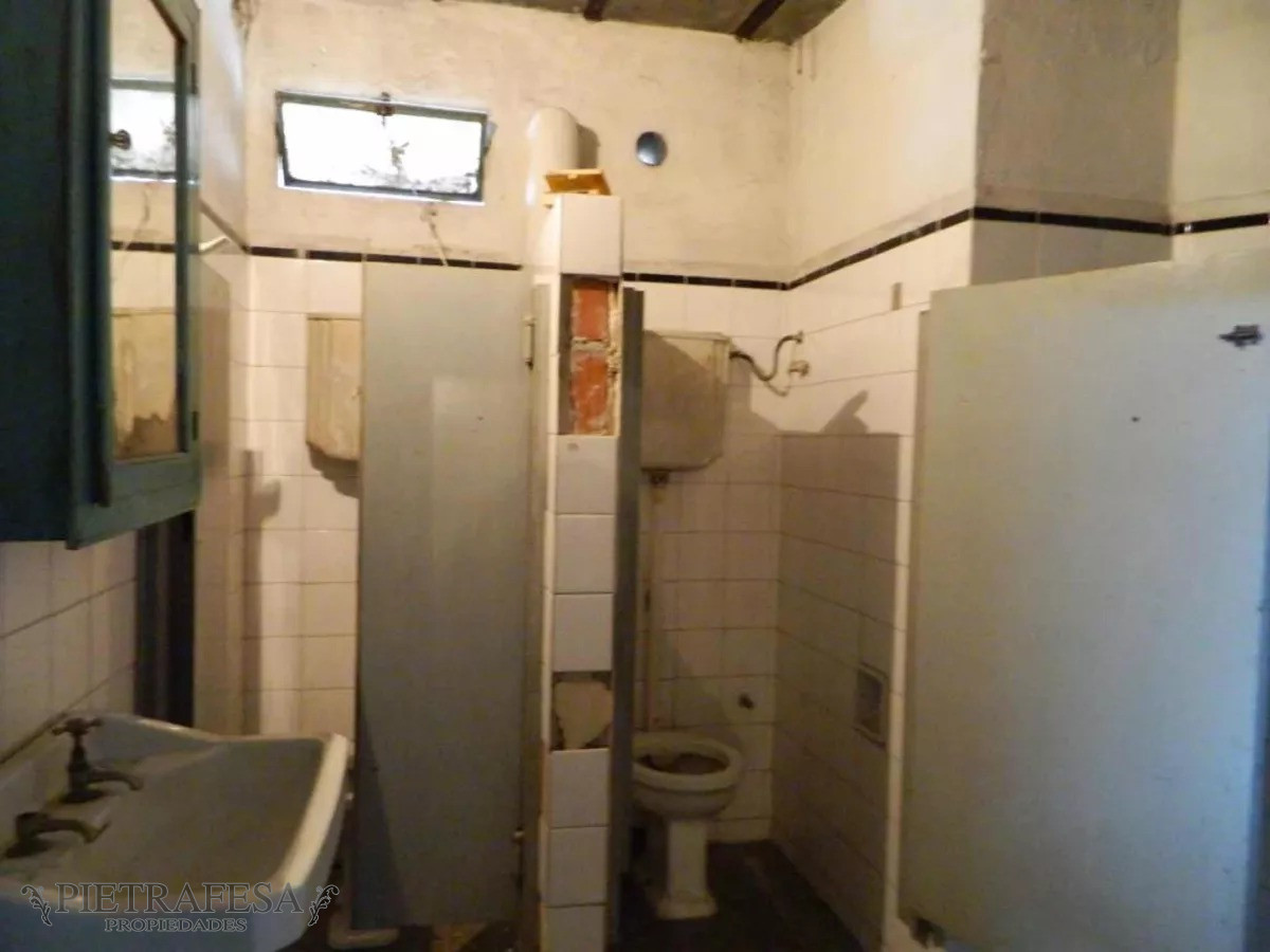 Local Comercial ID.7414 - Local comercial- Av. San Martín -Reducto