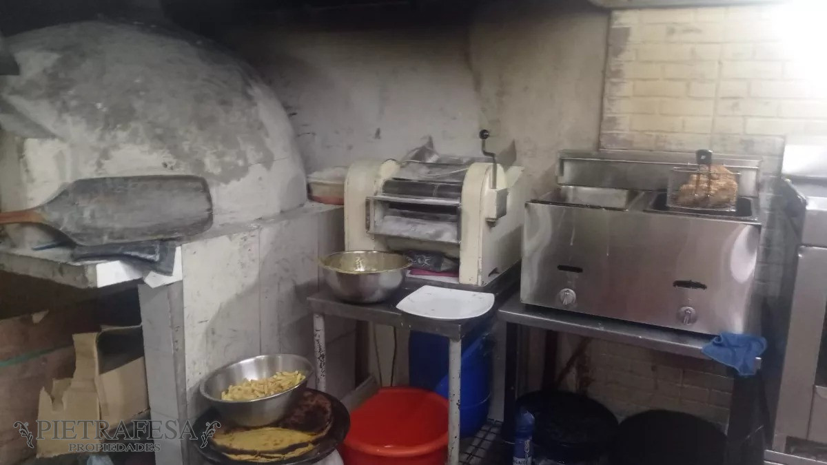 Local Comercial ID.11815 - Llaves de rotisería y pizzería en venta -Aguada