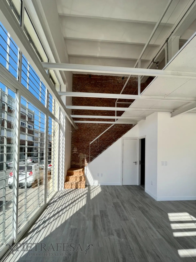 Local Comercial ID.6013 - Local o vivienda en venta con Renta- Isla de flores - Palermo