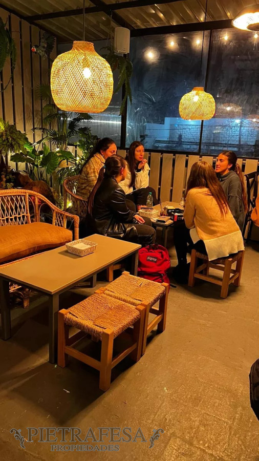 Local Comercial ID.9569 - Llaves de local gastronómico en venta- Punta Carretas
