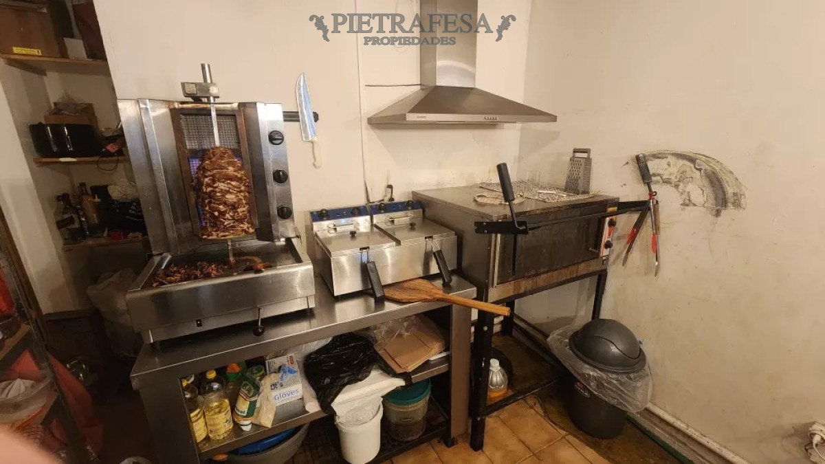 Local Comercial ID.9913 - LLaves de local gastronómico- Pocitos