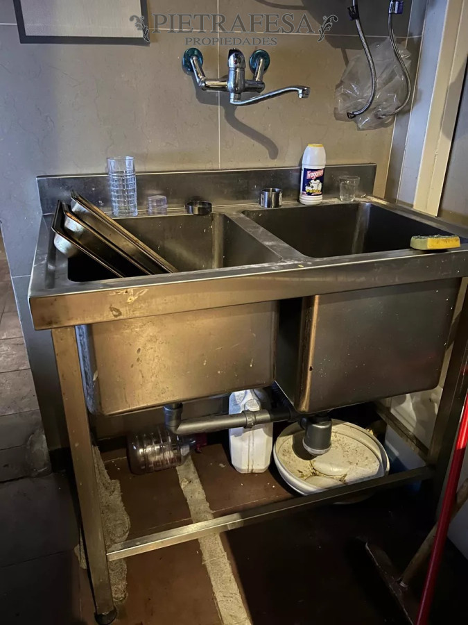 Local Comercial ID.7972 - Local cafetería en venta- Colonia -Centro