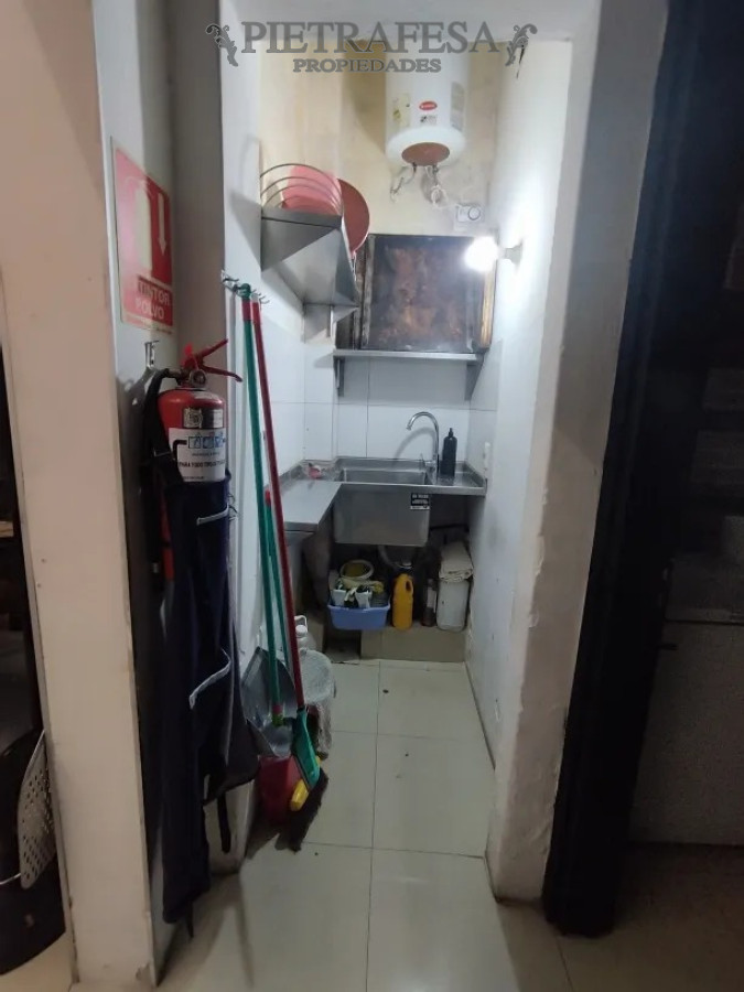 Local Comercial ID.13734 - Llaves de rotisería en venta -Ciudad Vieja