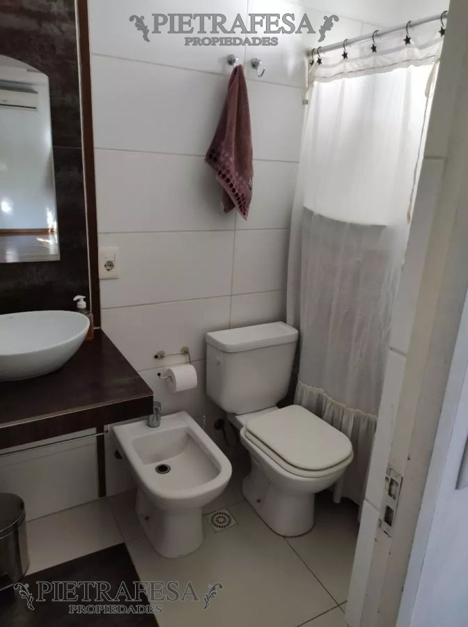 Local Comercial ID.6997 - Local con cochera- Achiras -Pocitos