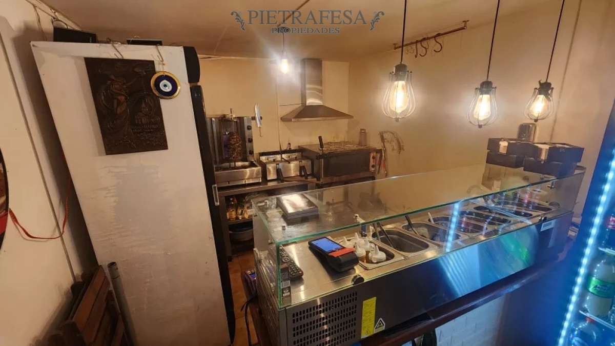 Local Comercial ID.9913 - LLaves de local gastronómico- Pocitos