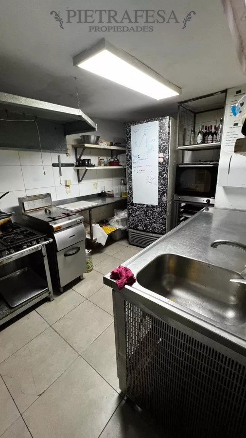 Local Comercial ID.9569 - Llaves de local gastronómico en venta- Punta Carretas