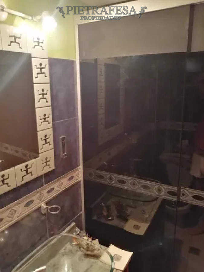 Local Comercial ID.14301 - Local en alquiler, 1 baño, cocina. Barrio Sur.